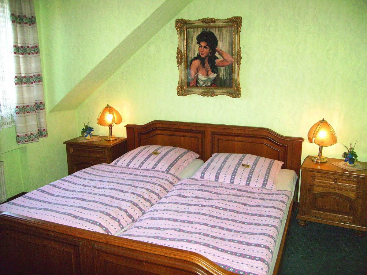 Hotel Garni Huttenhof Kall Zewnętrze zdjęcie